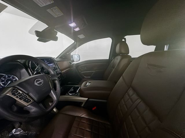 2023 Nissan Titan Platinum Reserve - Photo 22
