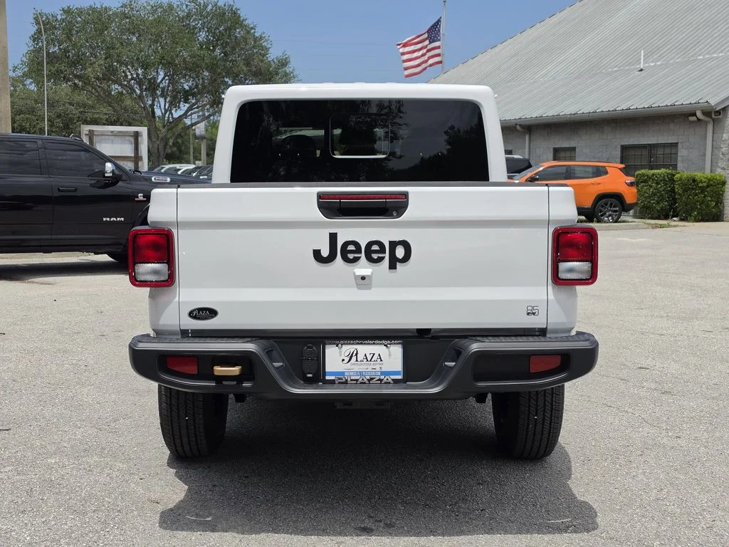 New 2026 Bright White Clear-Coat Exterior Paint Jeep 85th Anniversary Edition image 5