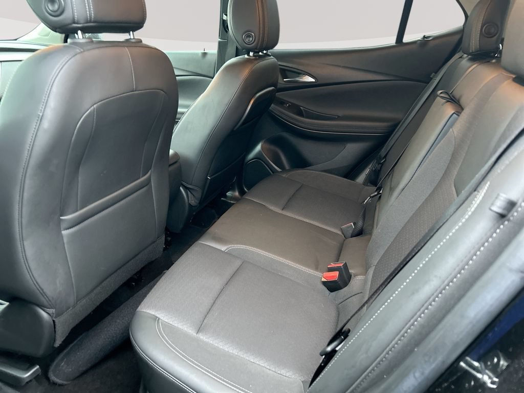 Used 2023 Ebony Twilight Metallic Buick Select image 22