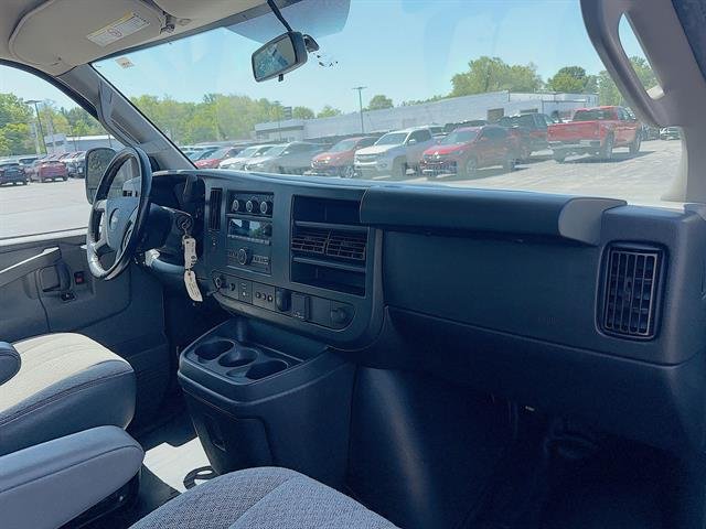 Used 2022 Summit White Chevrolet Work Van image 24