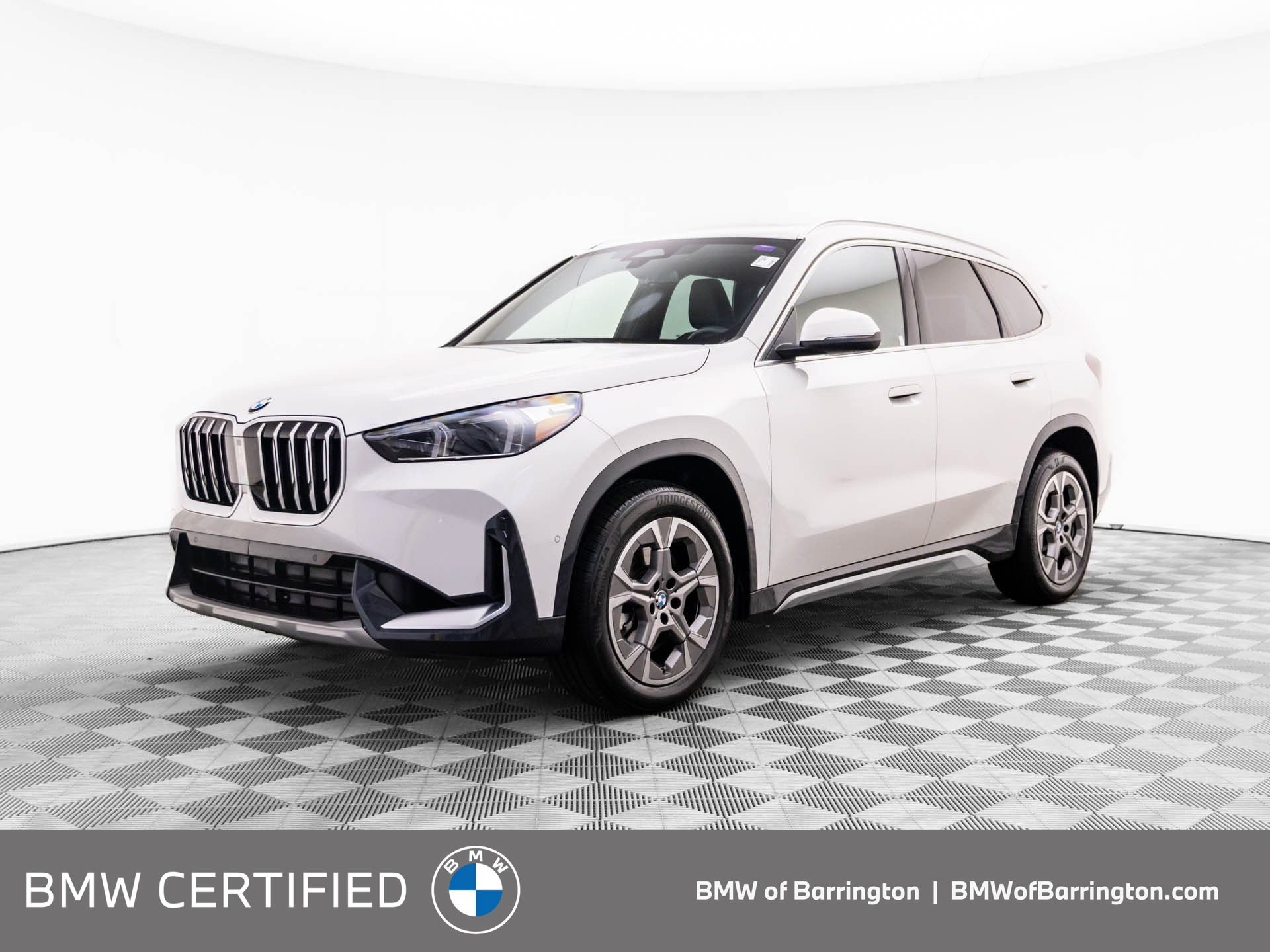 2025 BMW X1 xDrive28i's photo