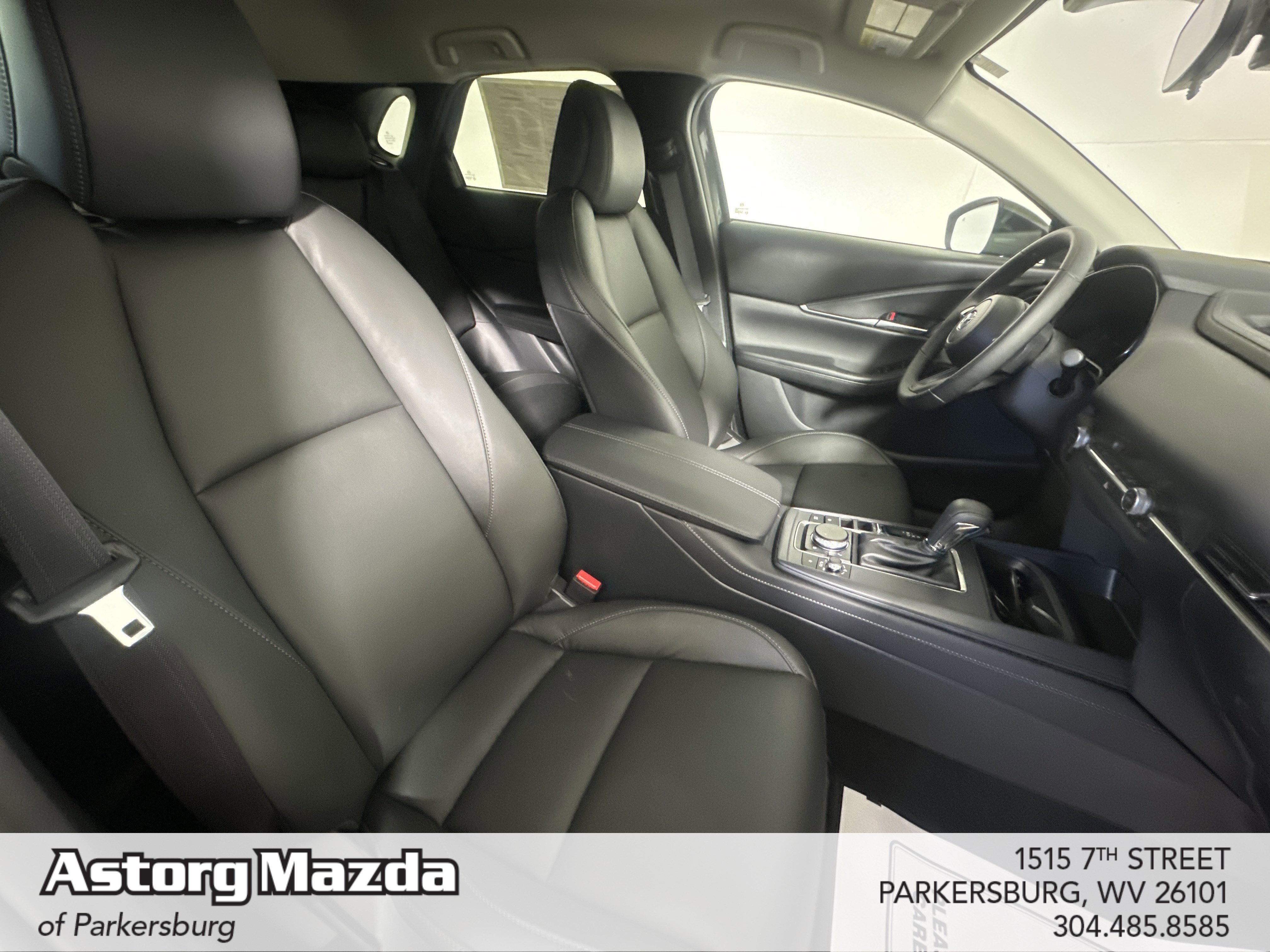 New 2026 Machine Gray Metallic Mazda 2.5 S Select Sport AWD image 23