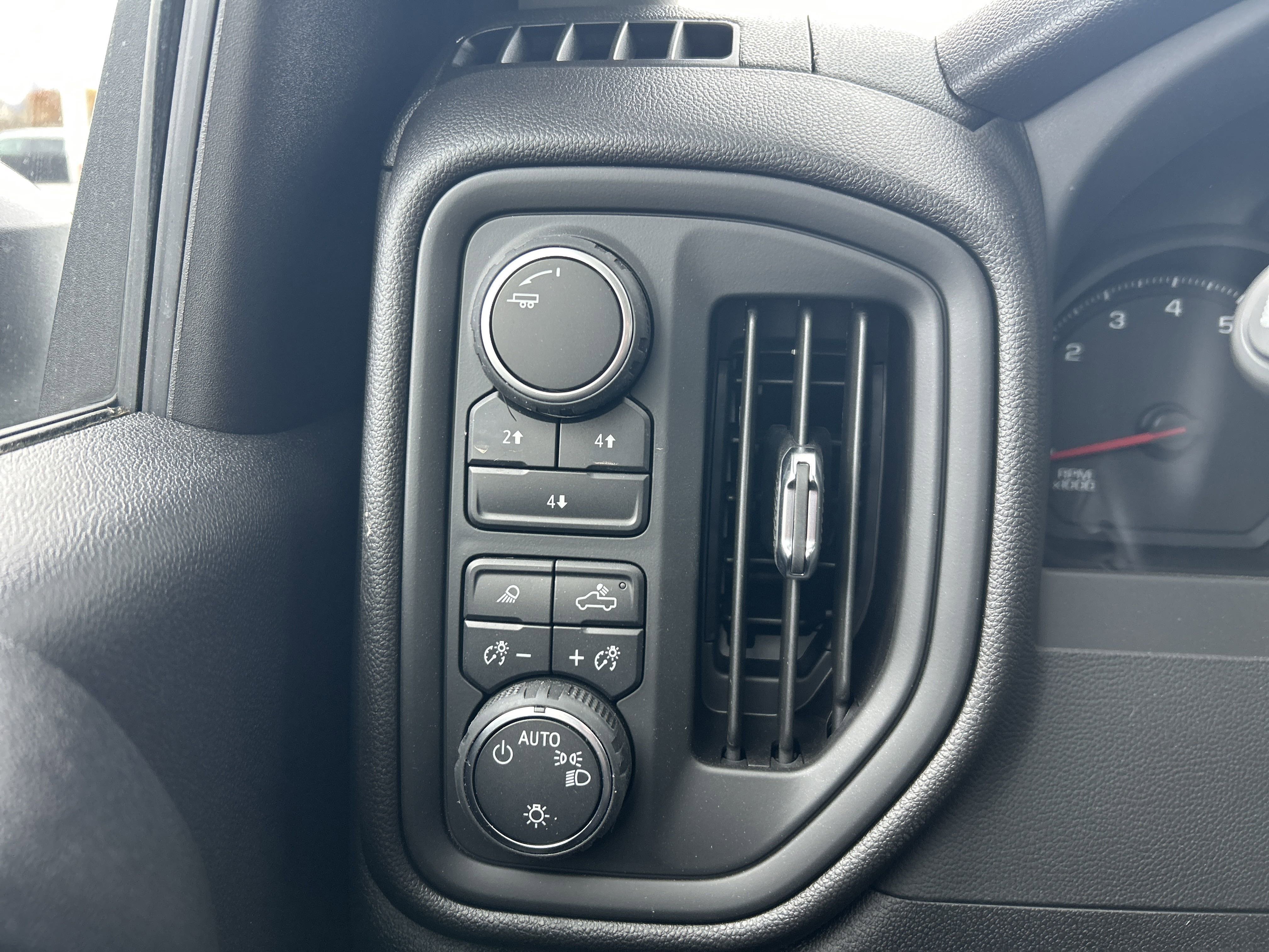 2025 Chevrolet Silverado 3500 HD Work Truck - Photo 8