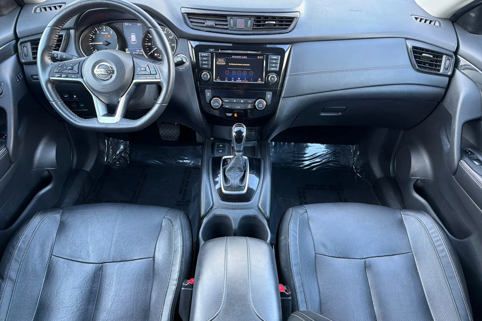 Used 2019 Caspian Blue Metallic Nissan SL image 11