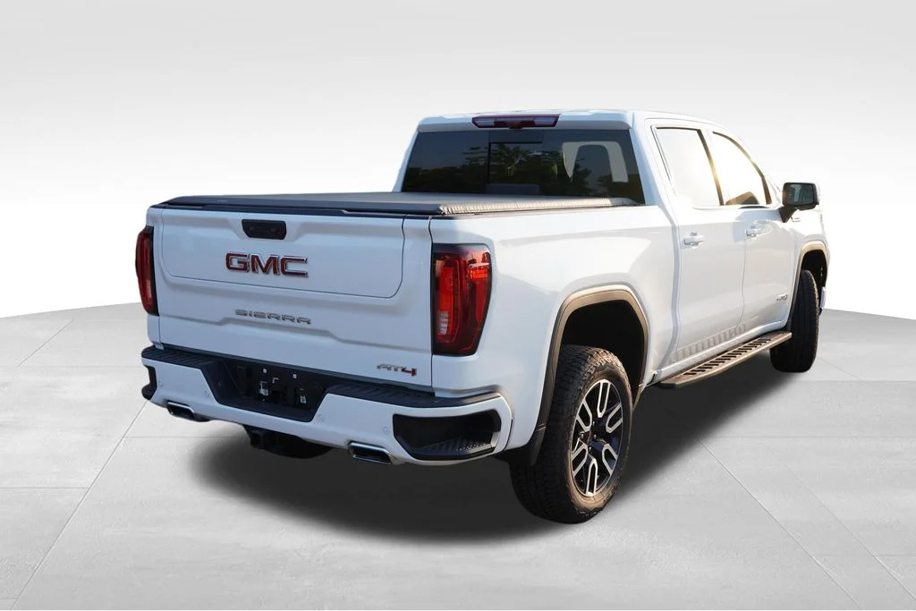 Used 2026 Summit White GMC AT4 image 3