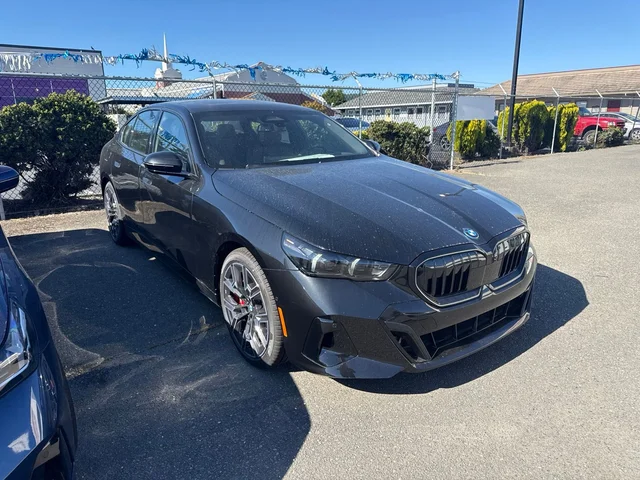 2027 BMW i5