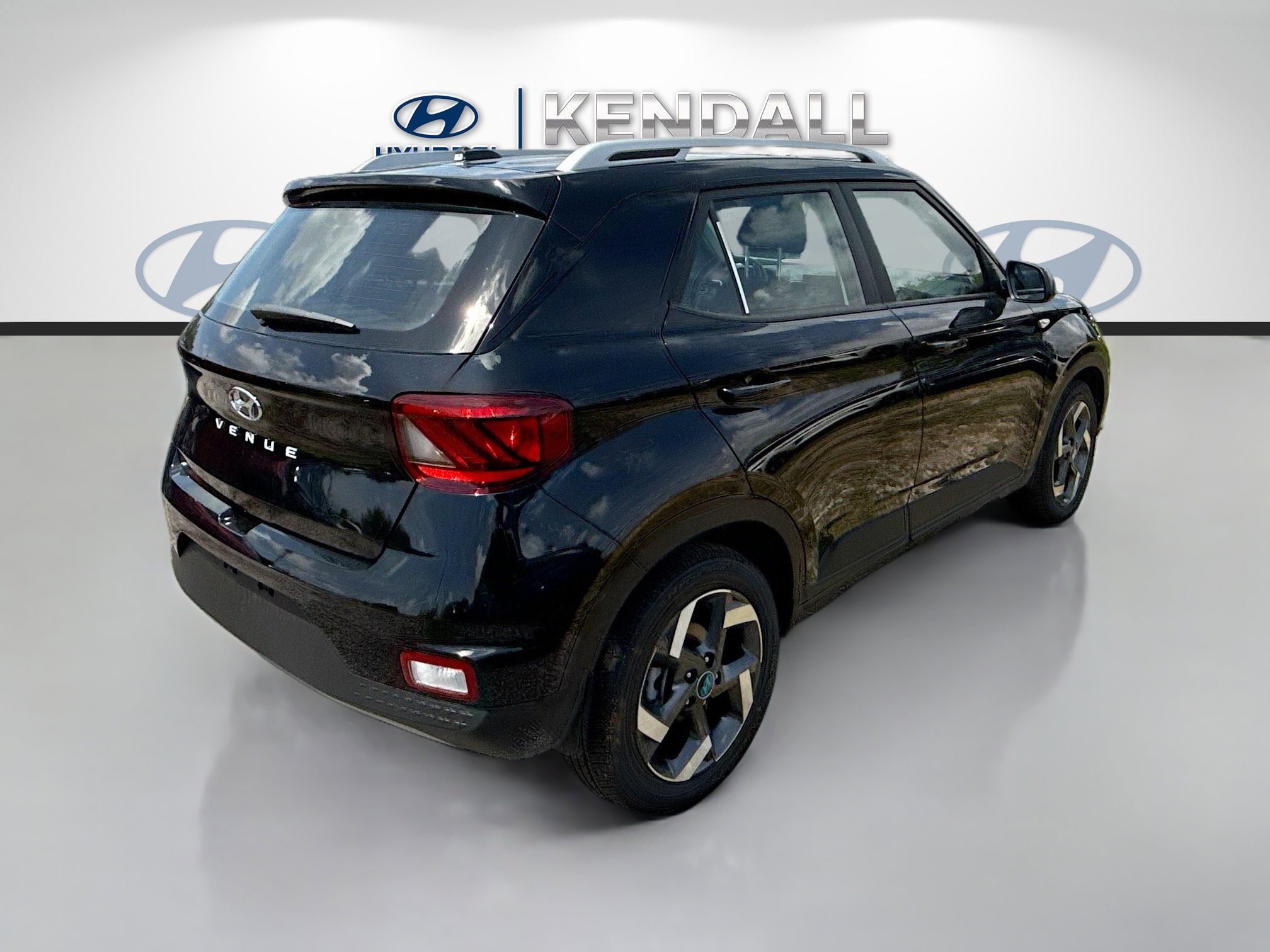 New 2026 Onyx Black Hyundai SEL image 30