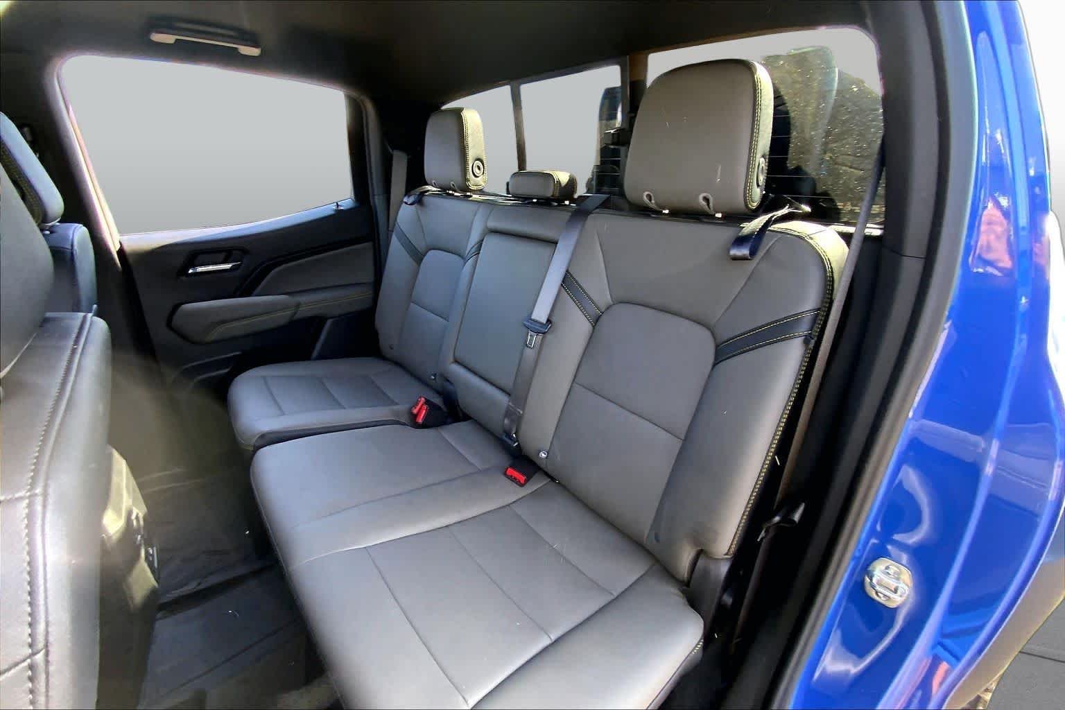 Used 2025 Reef Blue Metallic Chevrolet ZR2 image 21
