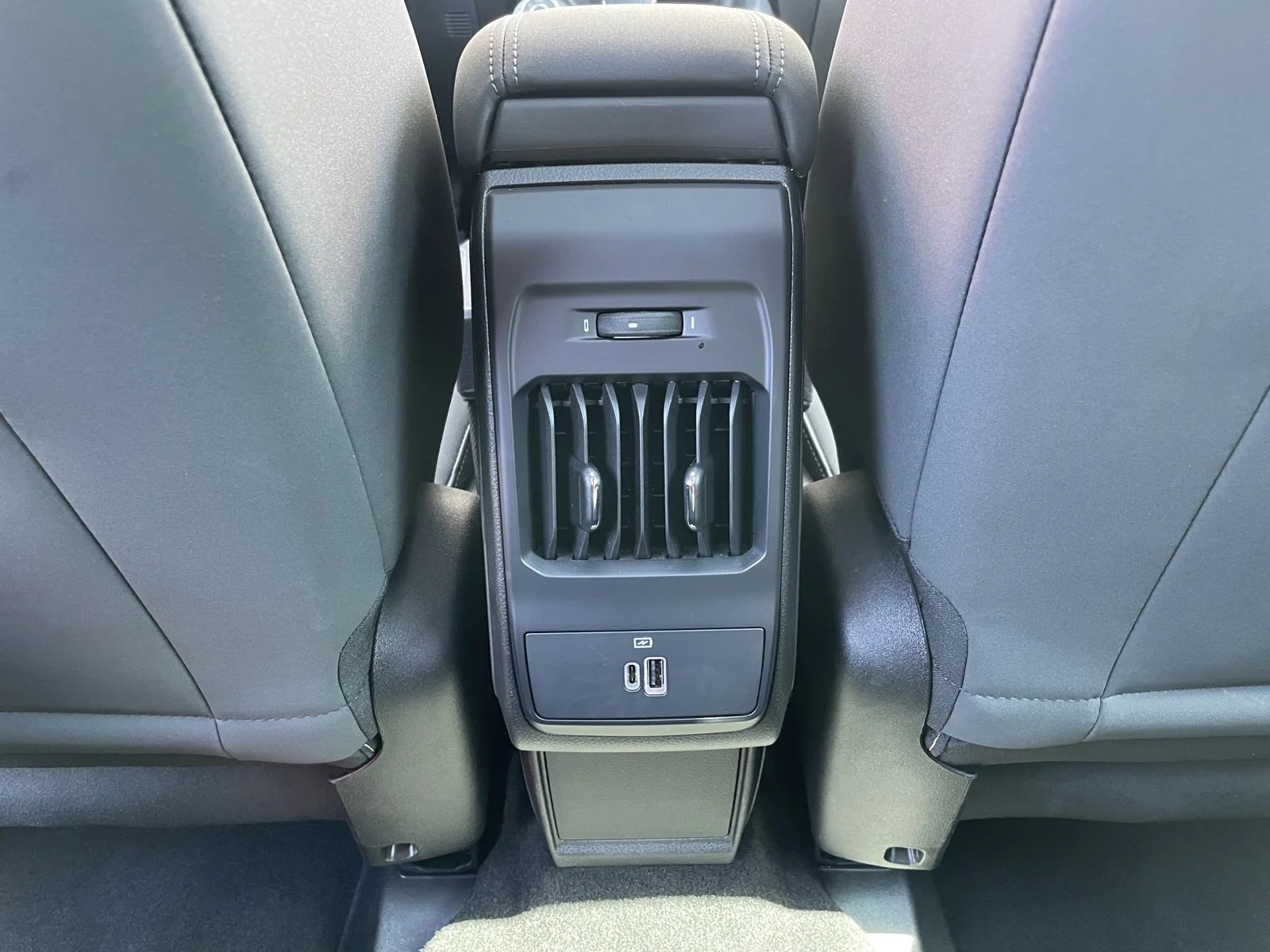 Used 2024 Misano Blue Metallic Alfa Romeo Ti image 29