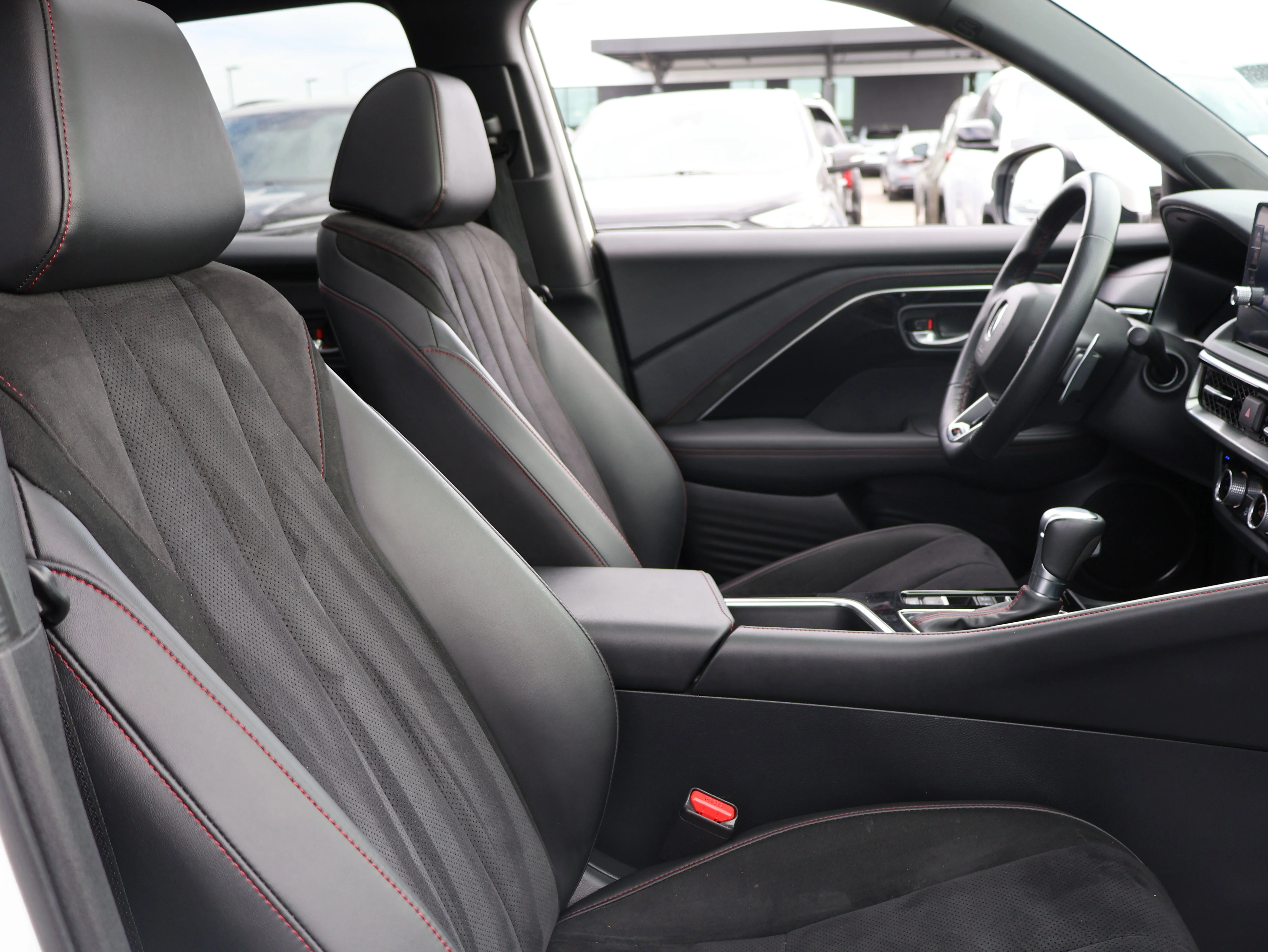 Used 2025 Platinum White Pearl Acura w/A-Spec Package image 7