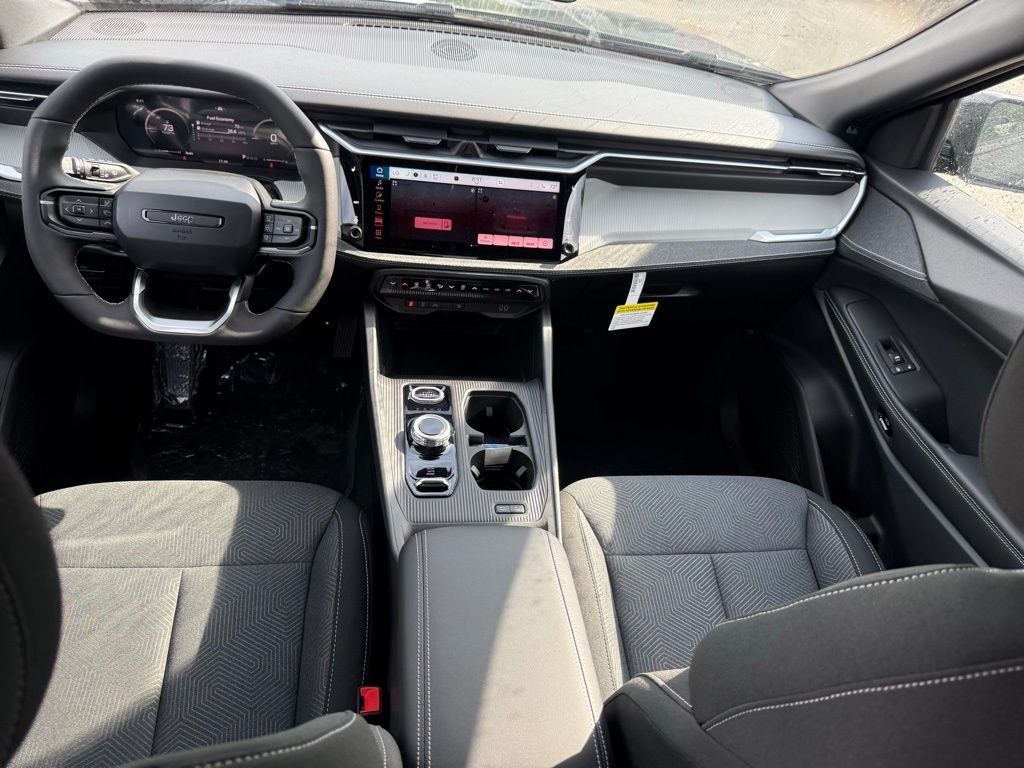 2026 Jeep Cherokee Laredo - Photo 36