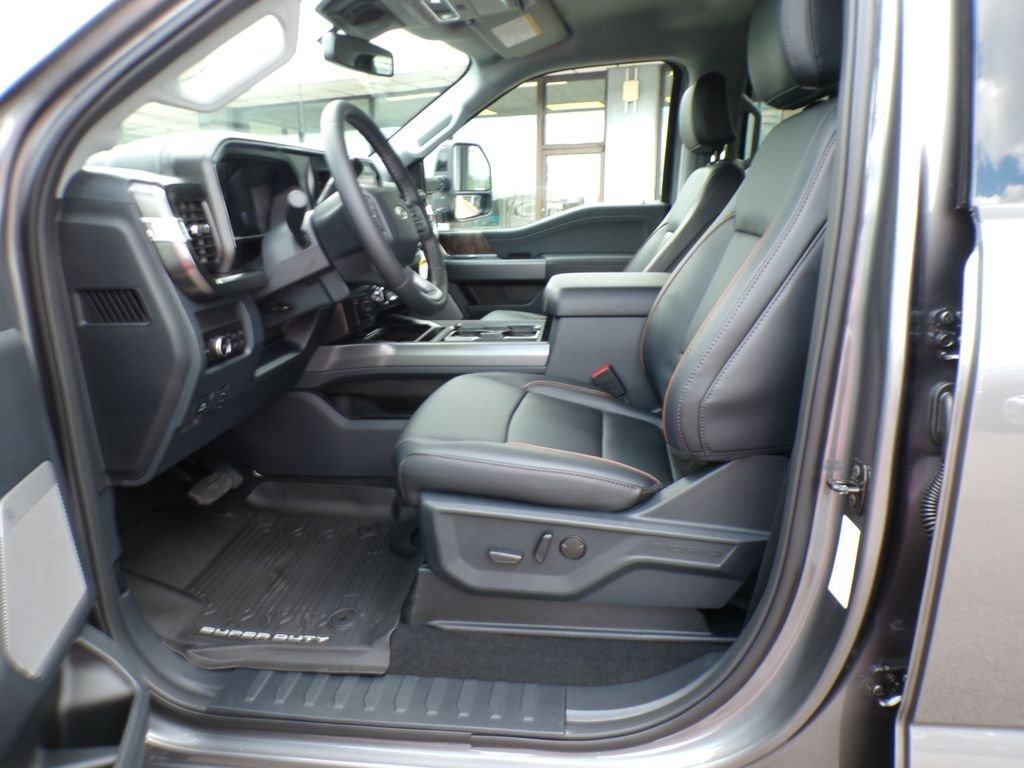 New 2026 Carbonized Gray Metallic Ford F-450® LARIAT® image 8