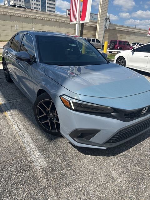 2024 Honda Civic Sport Touring CVT's photo