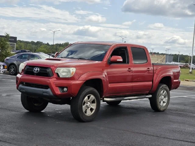 Used 2014 Red Toyota PreRunner image 7