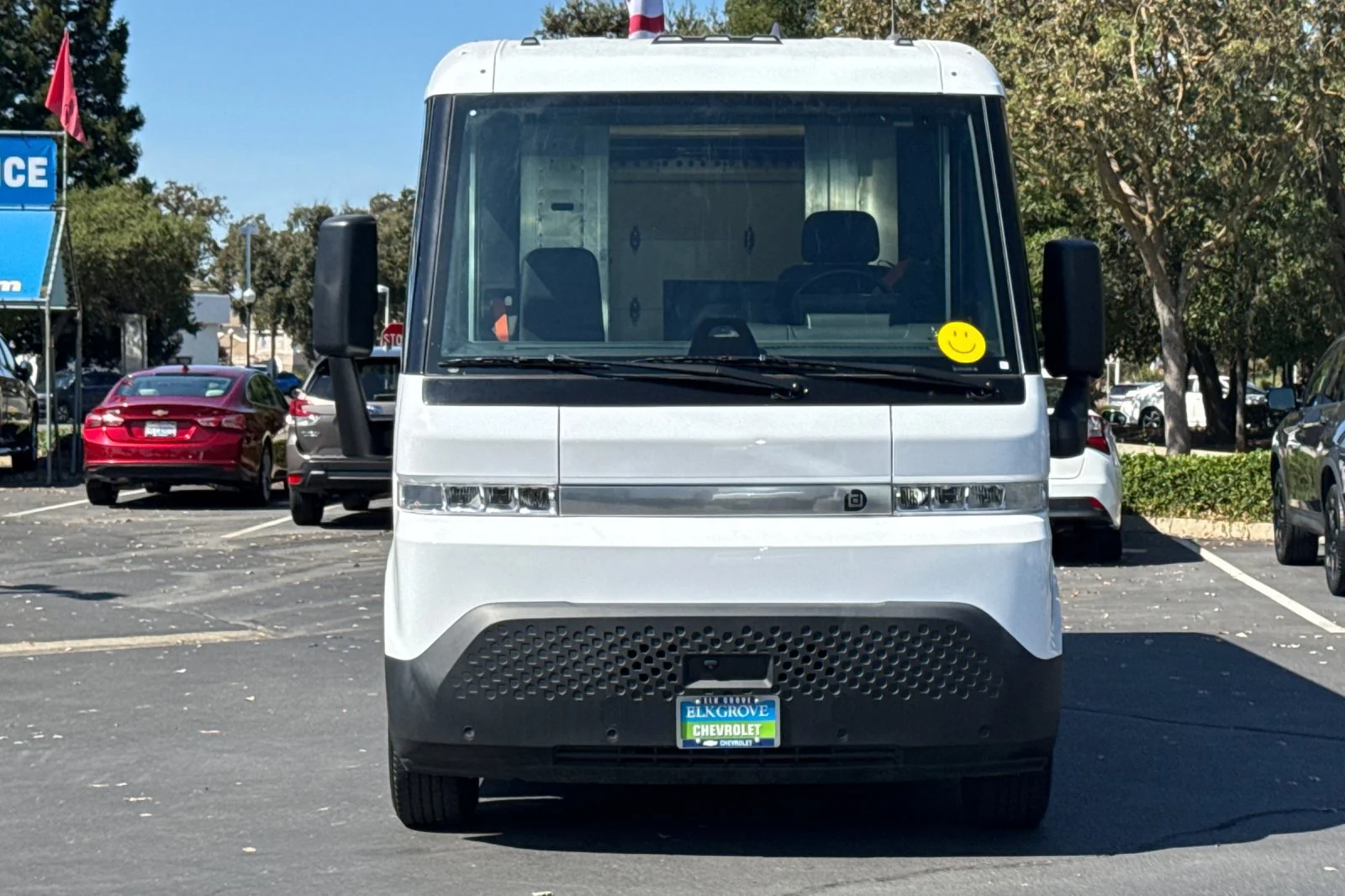 Used 2023 Oyster White BrightDrop EJY image 8