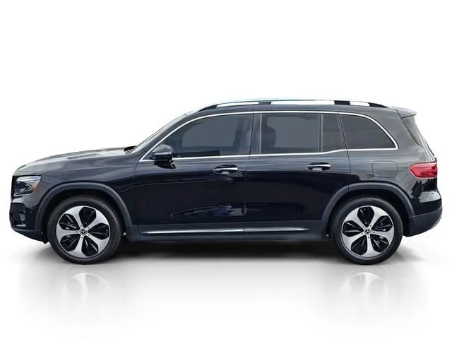 Used 2024 Black Mercedes-Benz GLB 250 image 13