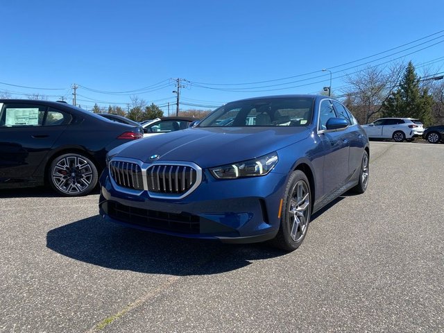 2026 BMW 5 Series 530i xDrive