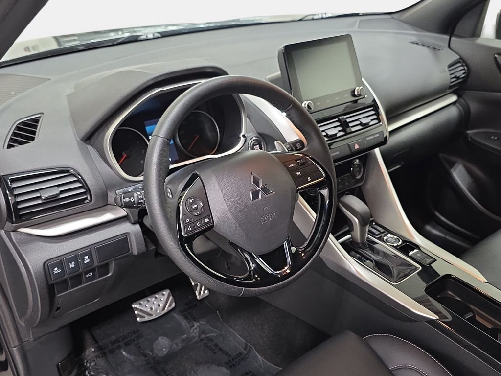 Used 2024 Black Mitsubishi SEL image 16