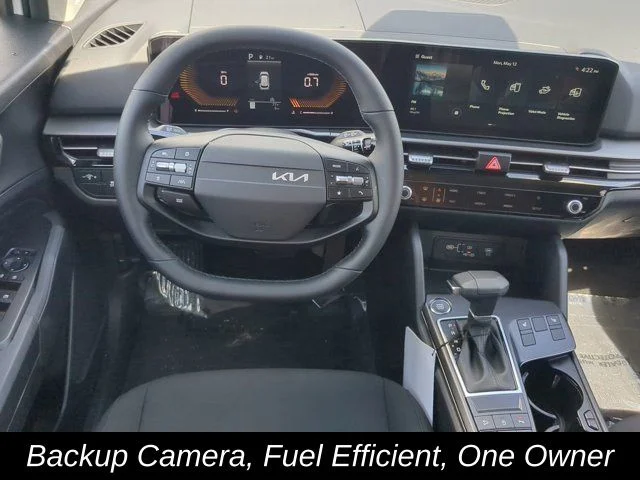 New 2026 Glacial White Pearl Kia LX image 16