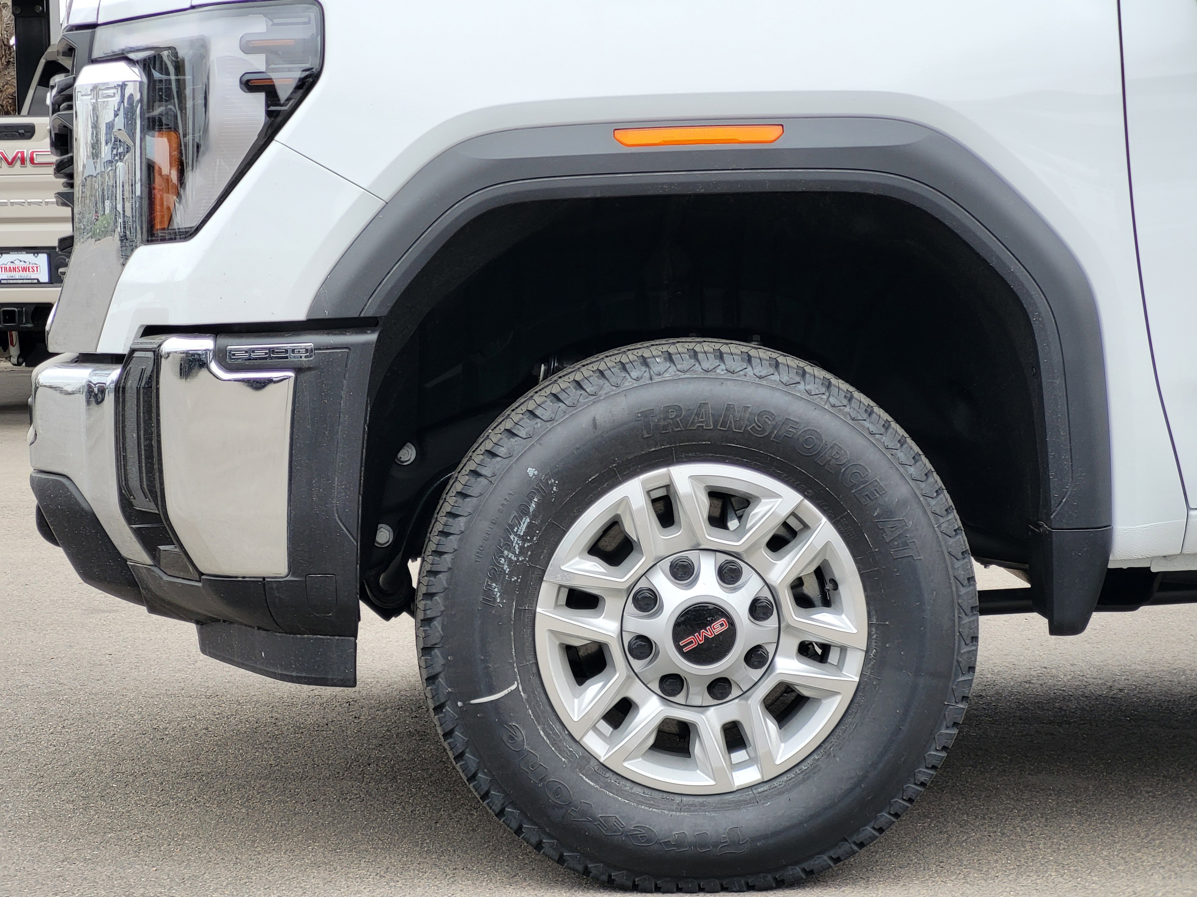 2026 GMC Sierra 2500HD Pro - Photo 9