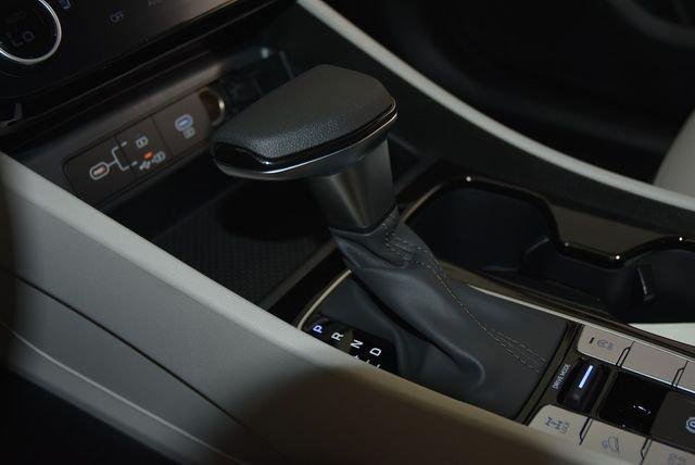 New 2026 White Hyundai SEL Plus AWD image 78
