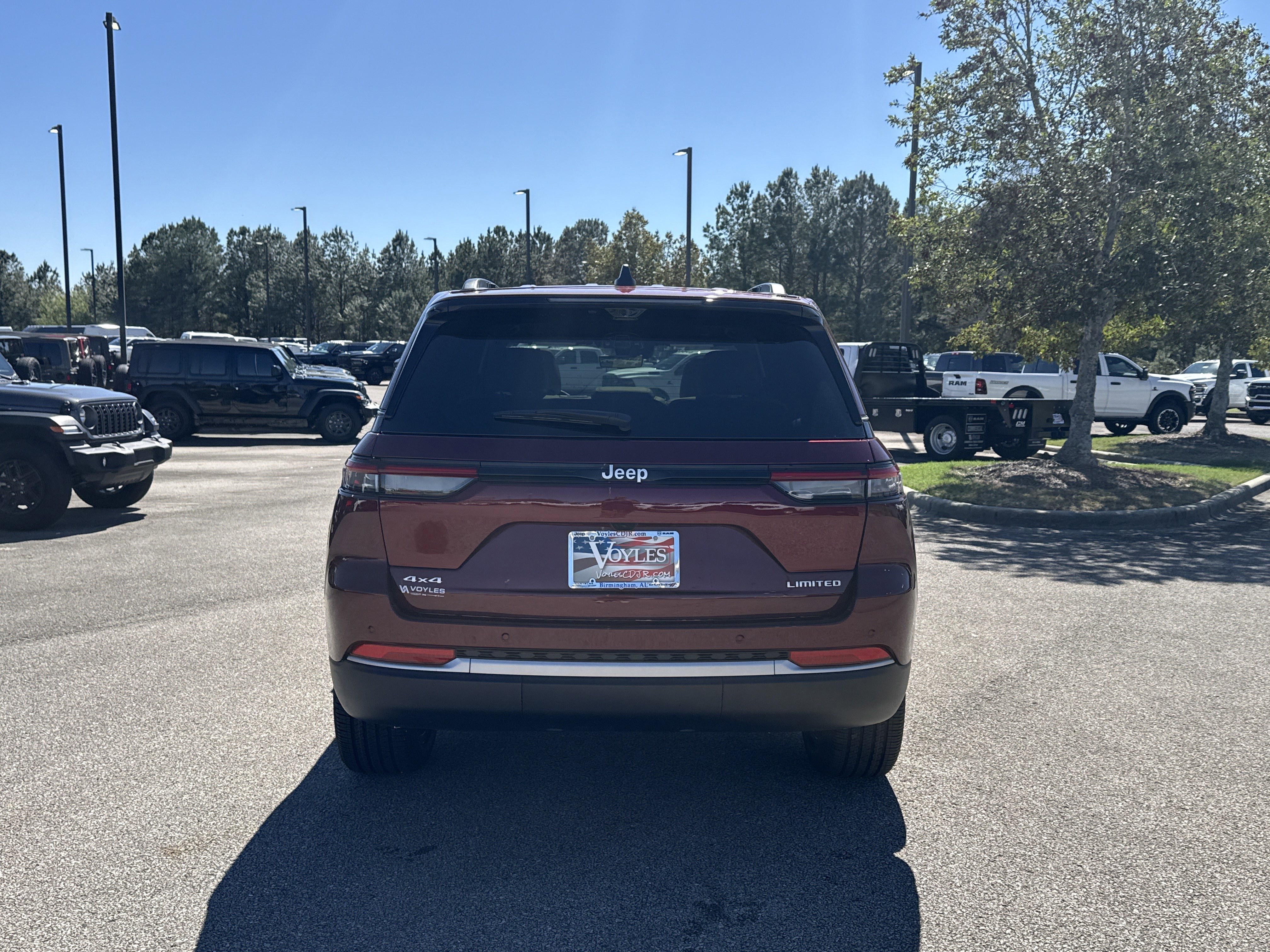 New 2026 Velvet Red Pearlcoat Jeep Limited image 6