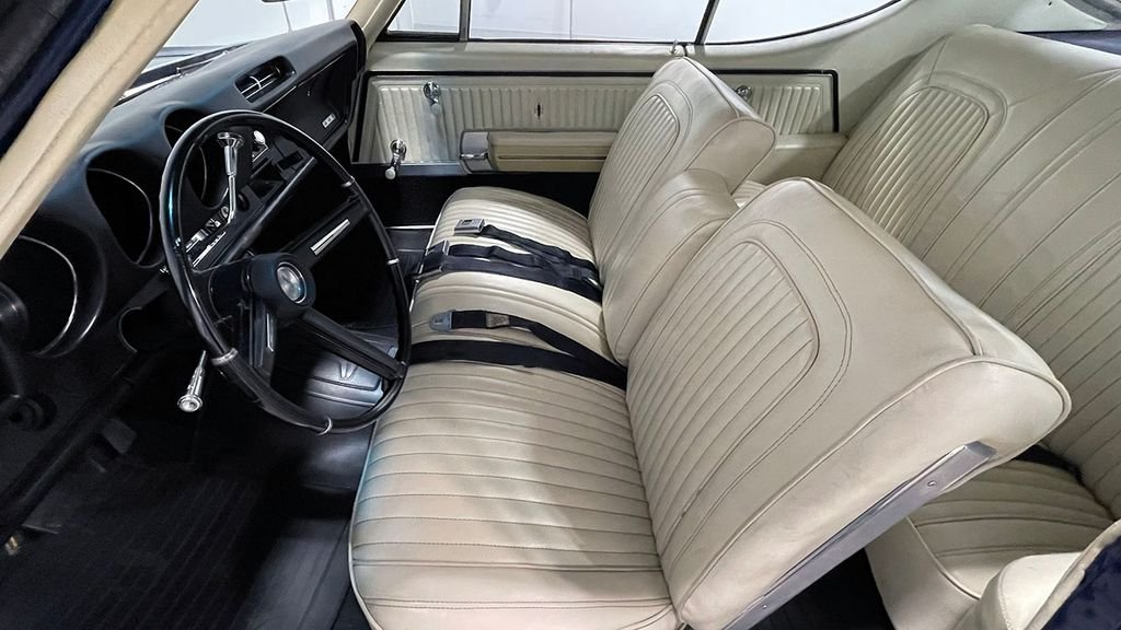 Used 1968  Oldsmobile Supreme image 60