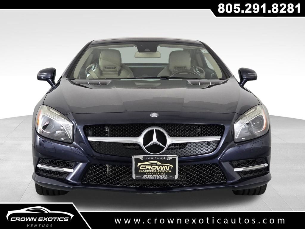 Used 2014  Mercedes-Benz SL 550 image 17