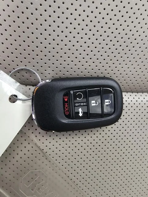 Used 2023 White Honda Touring image 36