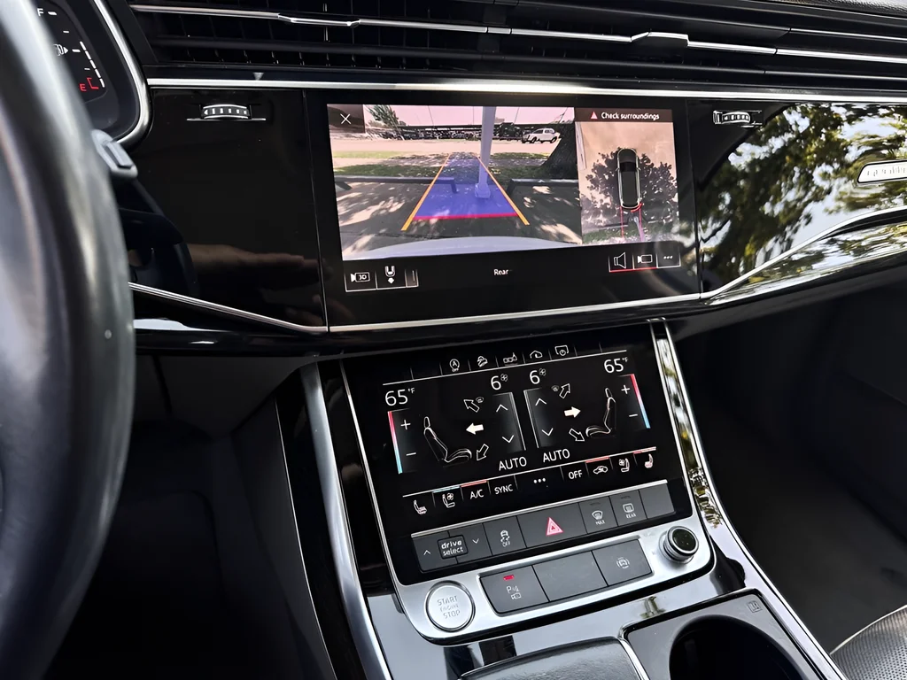 Used 2020 White Audi 55 Premium Plus image 8