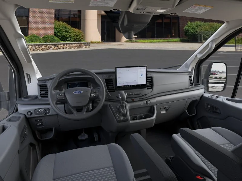 New 2026 Oxford White Ford Cargo Van image 36