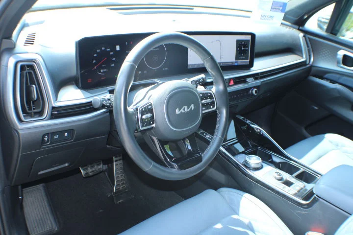 Used 2025 Gray Kia SX Prestige image 8