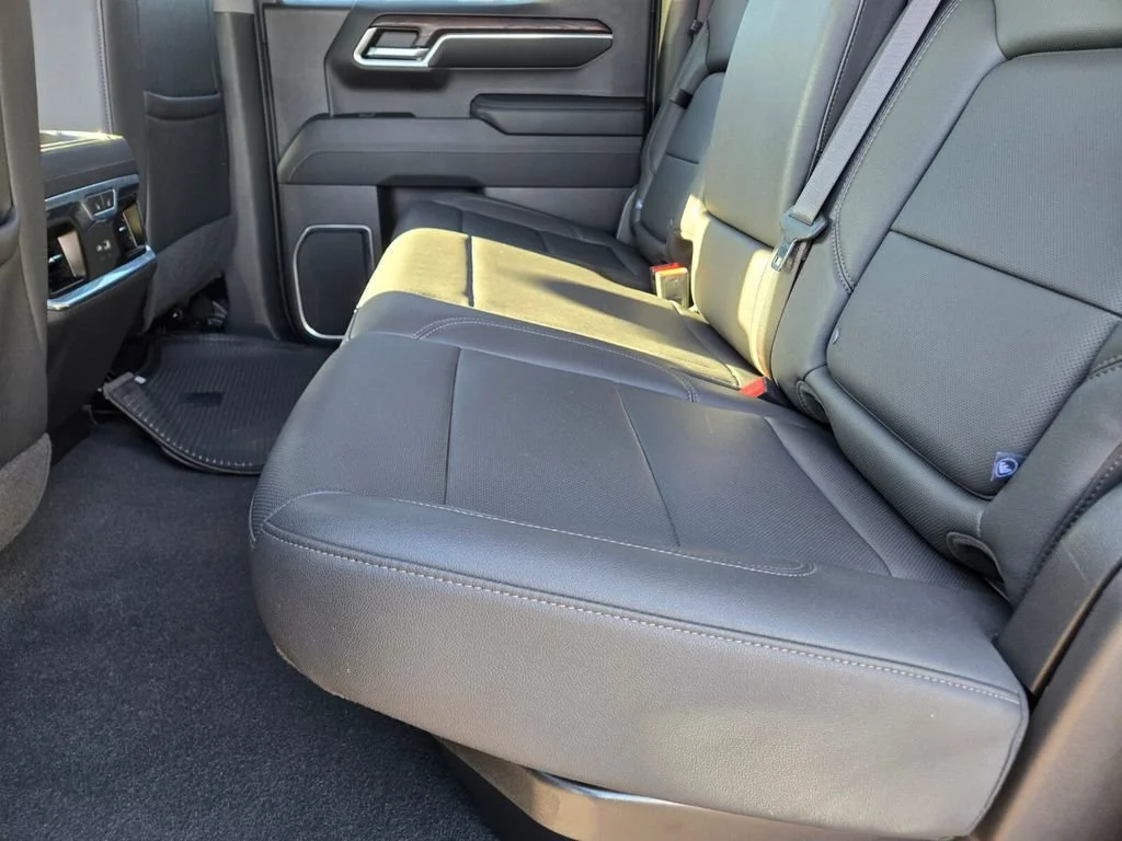 Used 2023 Titanium Rush Metallic GMC SLT image 11