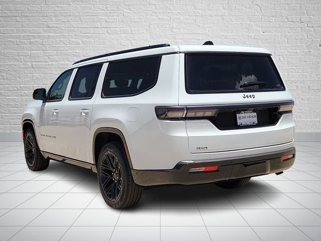 New 2026 Bright White Clear-Coat Exterior Paint Jeep Limited Reserve image 3
