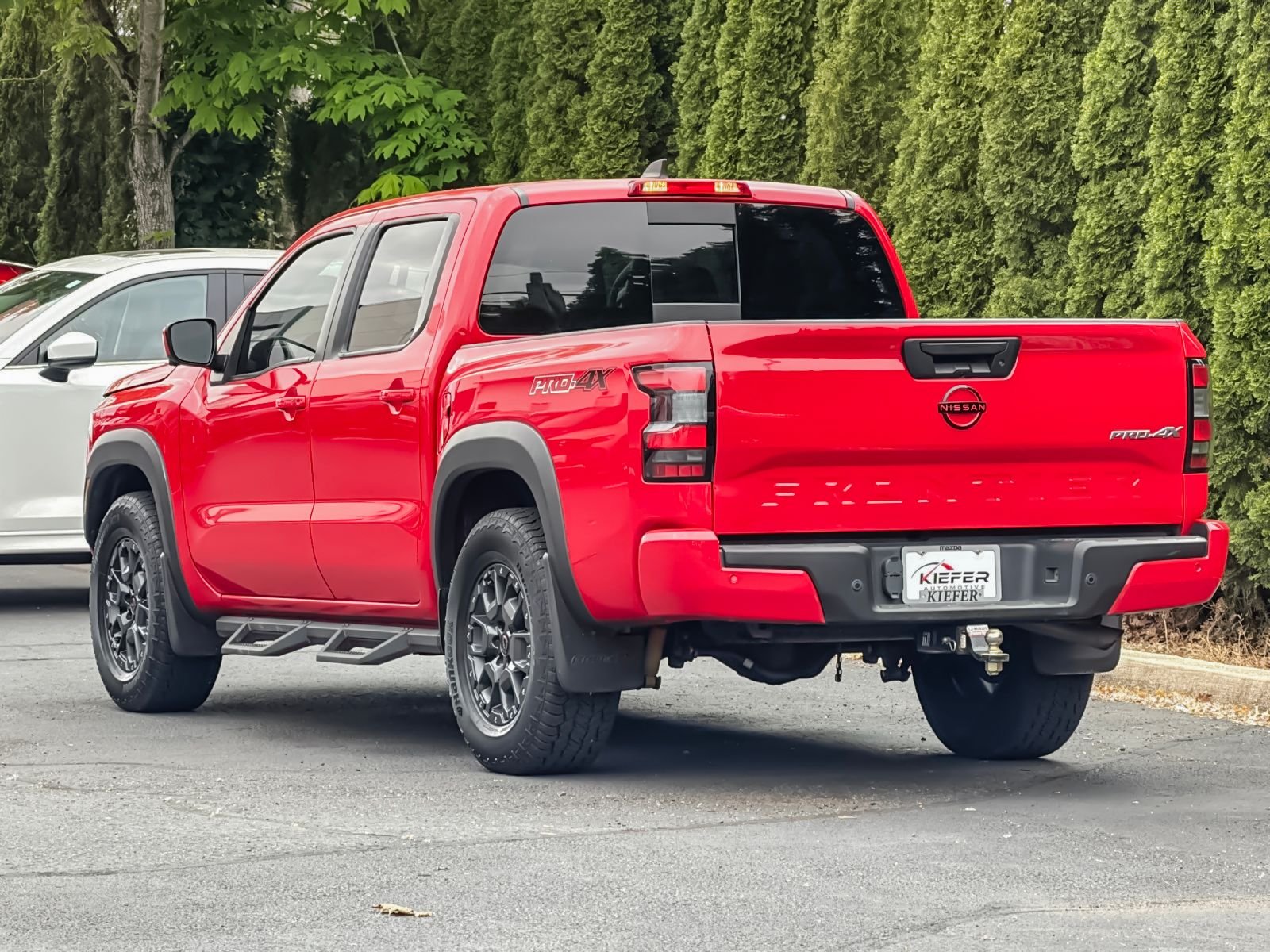 Used 2023 Red Nissan PRO-4X image 6