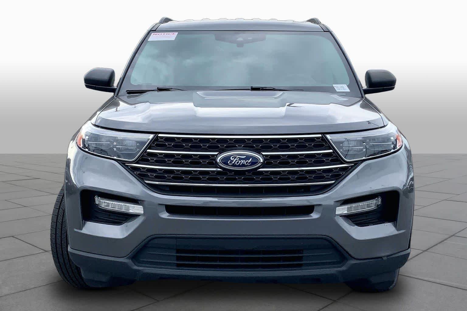 Used 2021 Carbonized Gray Metallic Ford XLT image 4
