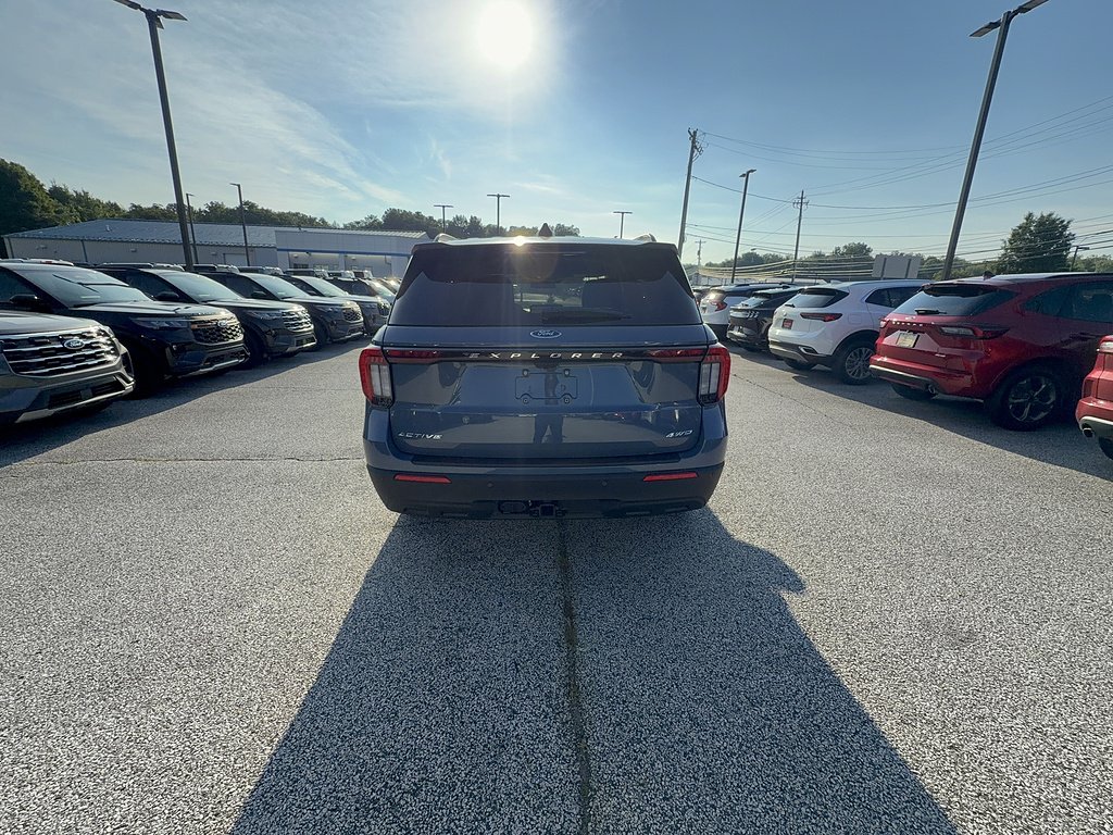 New 2026 Vapor Blue Metallic Ford Active image 4