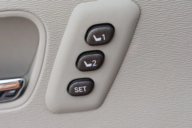 Used 2012 White Toyota Limited image 10