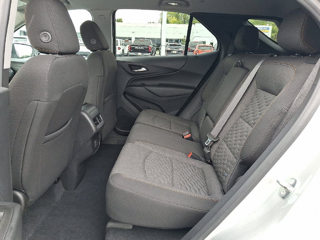 Used 2021 Silver Chevrolet LT image 11