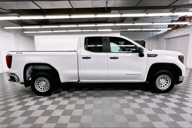 Used 2026 Summit White GMC Pro image 15