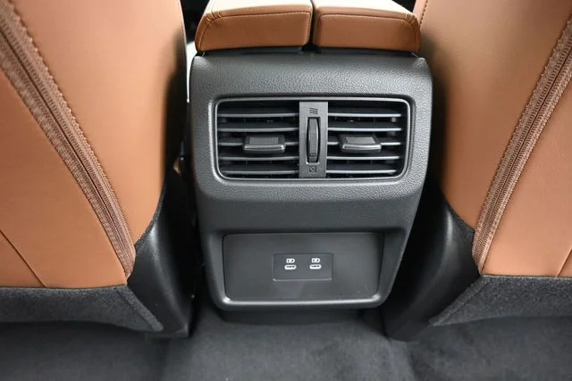 New 2026 Super Black Nissan Platinum image 29