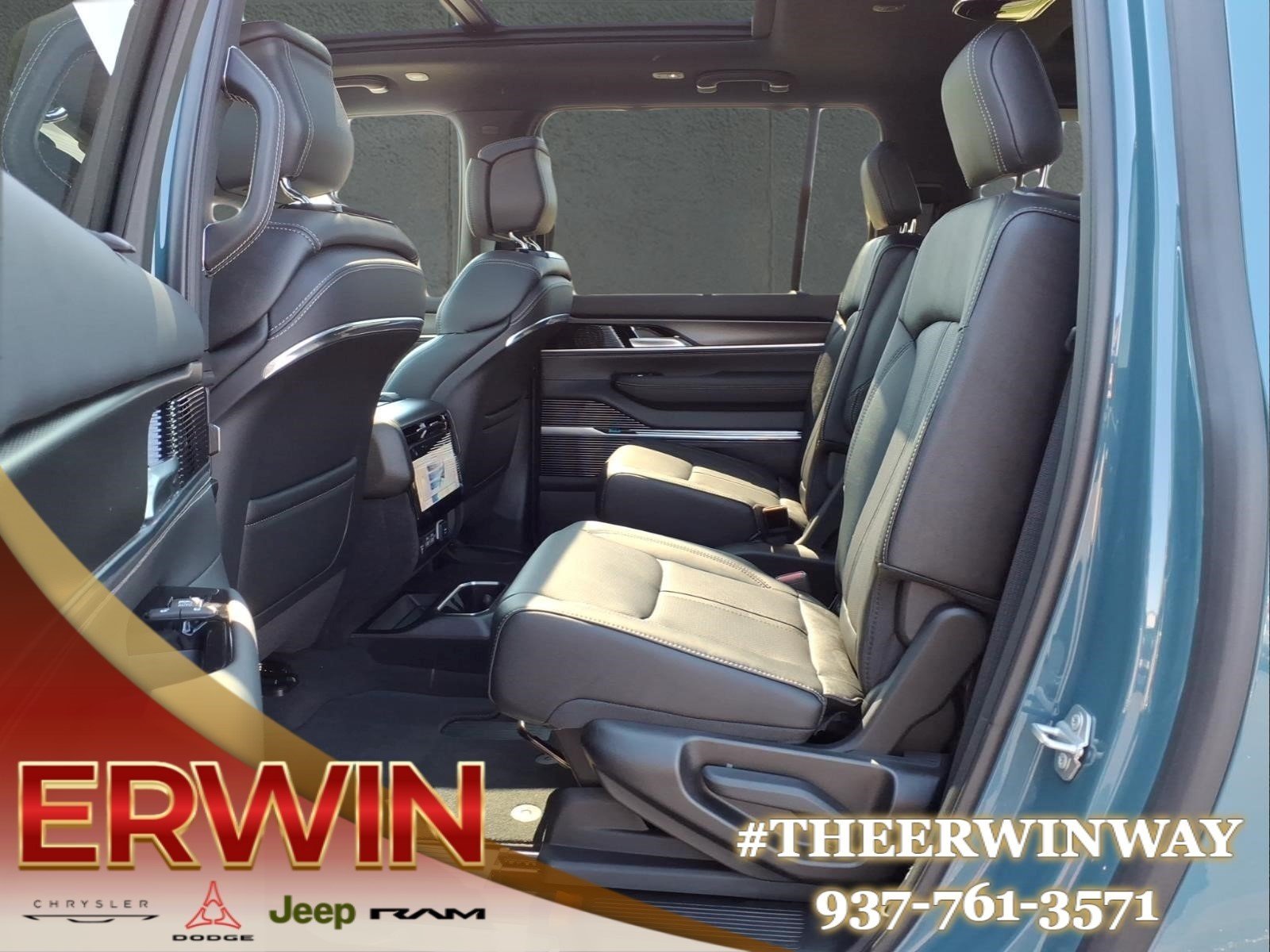 New 2026 Steel Blue Exterior Paint Jeep Summit Obsidian image 15