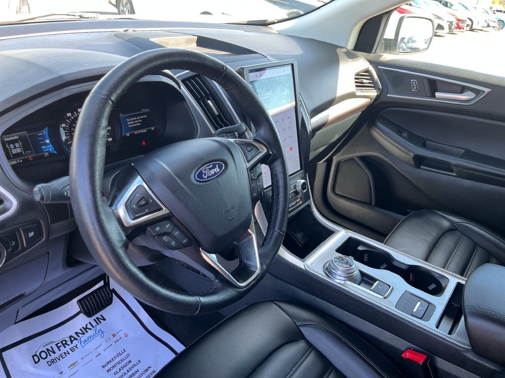 Used 2024 White Ford SEL image 14