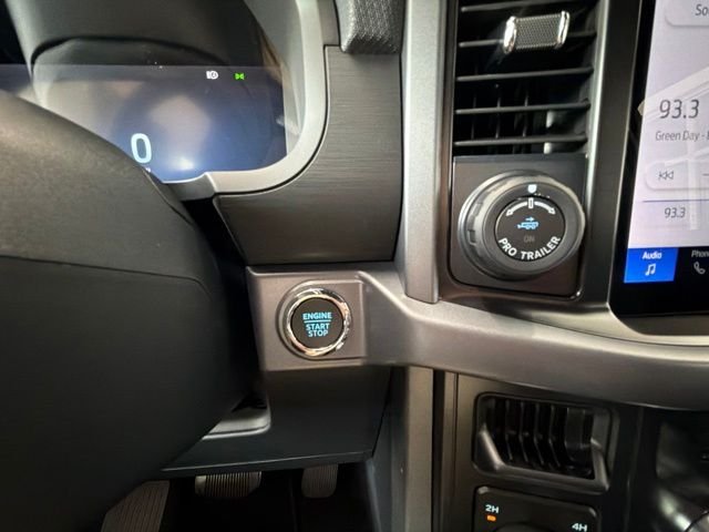 New 2026 Oxford White Ford XLT image 28