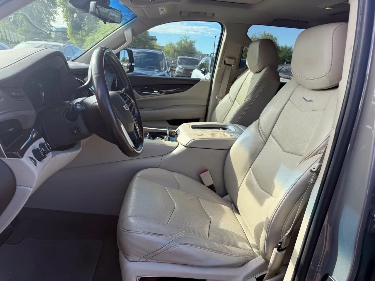 Used 2017 Bronze Dune Cadillac Luxury image 11