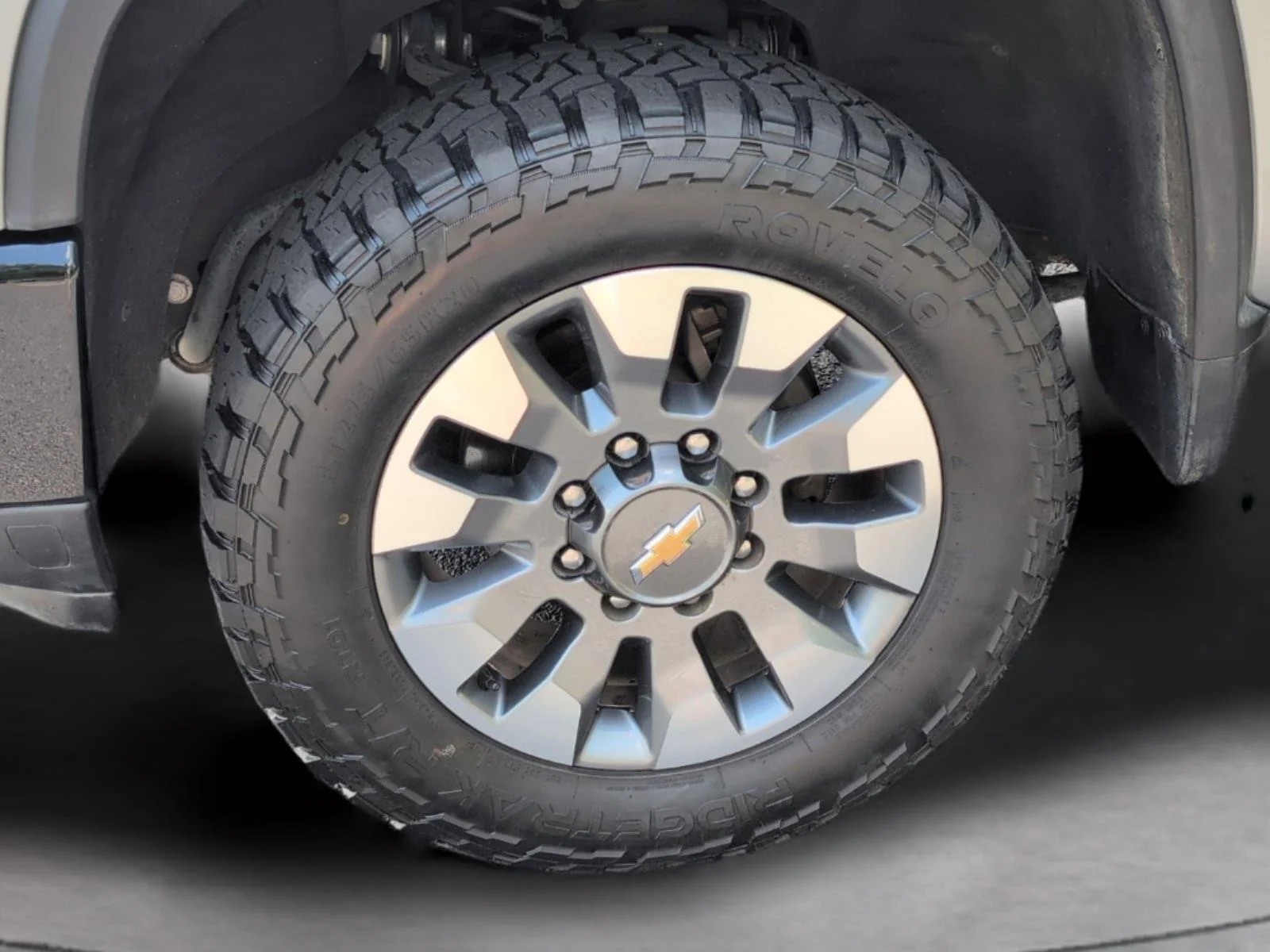 Used 2024 Sterling Gray Metallic Chevrolet Custom image 11