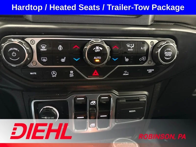 Used 2020 Gray Jeep Sport image 32