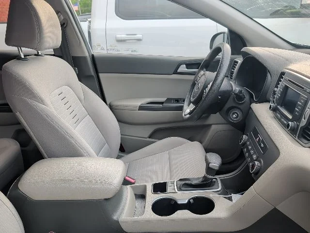 Used 2018 Silver Kia LX image 2