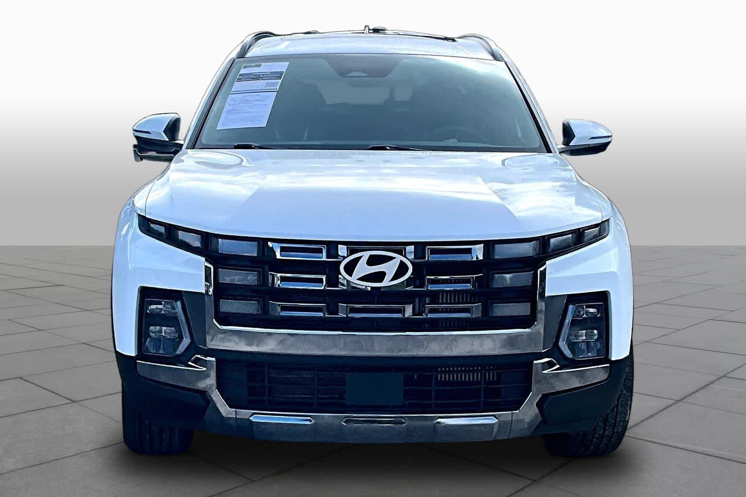 Used 2025 Atlas White Hyundai Limited image 4