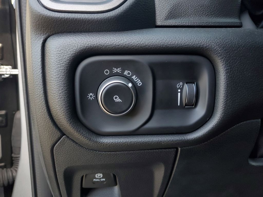 2026 RAM 1500 Tradesman - Photo 18